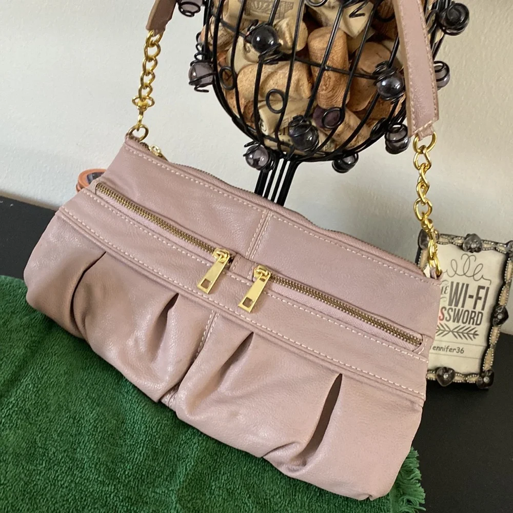 Merona blush/lavenderand gold clutch - Picture 3 of 9